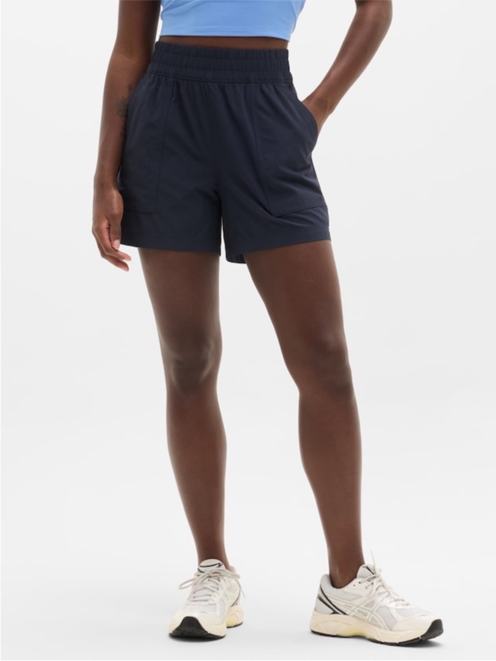 Athleta High Rise Wayfind Shorts - Navy Blue -Size Small